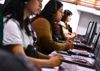 Participan estudiantes de la UTCJ en programa internacional de emprendimiento con impacto global
