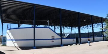 Inauguran techumbre con inversión de más de 4 millones en Primaria Carla María Herrera