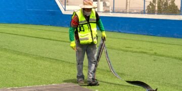 Arranca rehabilitación de cancha “Media Luna”; cumple Marco Bonilla con vecinos de la Rosario