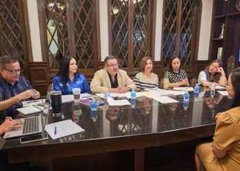 Recibe Comisión de Participación Ciudadana a aspirantes a integrar el consejo consultivo