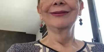 Felicita científica María Esther Orozco a galardonadas del premio al mérito docente