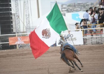 Festeja UACH el Día del Estudiante con Mega Rodeo