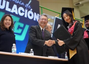 Gradúa la UTCJ a 943 nuevos profesionistas de excelencia, se consolida la institución