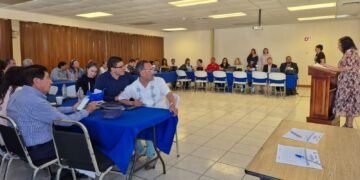 Lanza SEECH proyecto de inclusión educativa en beneficio de más de 4 mil estudiantes de secundaria