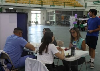 Realiza el Cobach segunda edición de la feria de la salud “Chécate”, dirigida a estudiantes y personal