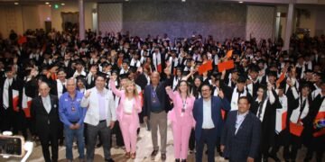 Egresan 234 técnicos del Cecytech Villa Esperanza en Ciudad Juárez