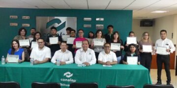 Alcanza Conalep la meta de 4 mil certificaciones en inteligencia artificial