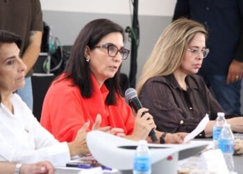 Reconocen la lengua de señas mexicana como patrimonio lingüístico y cultural de la nación