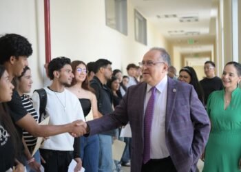 Presentan 9 mil aspirantes examen de admisión a la UACH