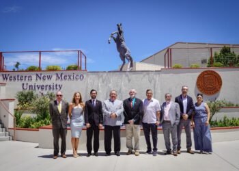 Firman convenio de doble titulación la UACH y la Western New Mexico University