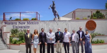 Firman convenio de doble titulación la UACH y la Western New Mexico University