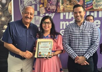 Encabezan autoridades ceremonia de fin de cursos en escuelas del asentamiento El Oasis