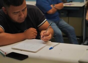 UTCJ capacita a más de 40 personas en manufactura electrónica de alta tecnología