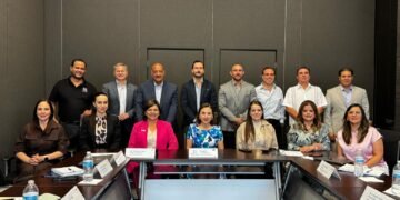 Fortalecen Gobierno y Fechac estrategias educativas y para el  desarrollo integral de las familias