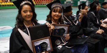 Egresan 120 profesionistas de excelencia de la UT Paso del Norte, concluyen formación