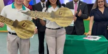 Entrega UPCH becas del 100% en ingeniería en electromovilidad cubren el costo de la carrera