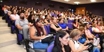 Analizan retos de la nueva escuela mexicana en el cierre del Congreso Internacional de educación básica