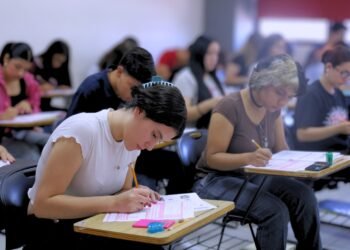 Presentan más de 300 aspirantes examen de admisión en la UTCH Sur para próximo ciclo