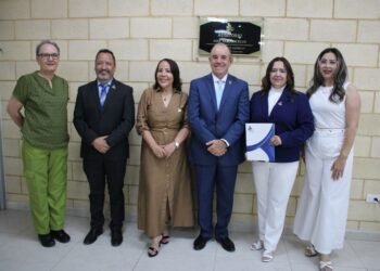 Asume Gabriela Amparán la dirección de la UPNECH Unidad Juárez