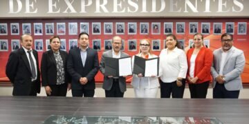 Consolidan UT Paso del Norte y Colegio de Contadores de Juárez convenio de colaboración