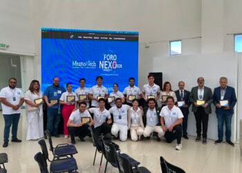 Promueve UT Paso del Norte formación integral y emprendimiento junto a líderes académicos y empresariales