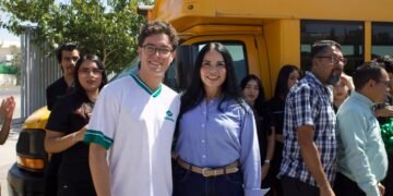 Con programa «Mi bolsa escolar» Marco Bonilla cumple con la educación: Myrna Monge