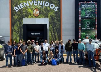 Acerca UT Camargo a sus estudiantes a la innovación del sector nogalero