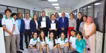 Da la bienvenida Cobach a estudiantes de intercambio de cinco países