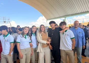 Regresan a las aulas más de 16 mil estudiantes en 52 planteles del Cecytech