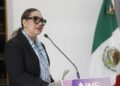 Renuncia Claudia Arlett Espino a la secretaría ejecutiva del INE por motivos de salud
