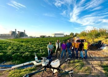 Aplica UACH drones en agricultura para fortalecer formación de estudiantes