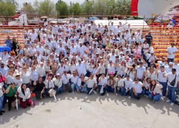 Piden maestros a Sheinbaum un nuevo Hospital del ISSSTE