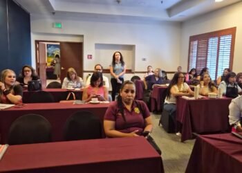 Fortalecen herramientas de apoyo en secundarias de la zona norte para prevenir suicidio