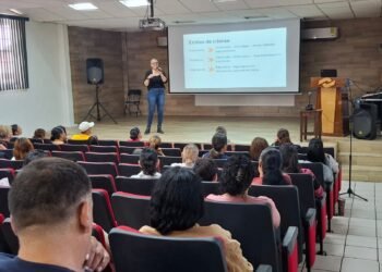 Desarrollan talleres de salud mental en planteles de Conalep para fortalecer bienestar emocional