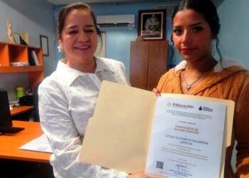 Aprende Citlali Calderón a leer y escribir a sus 24 años gracias al ICHEA