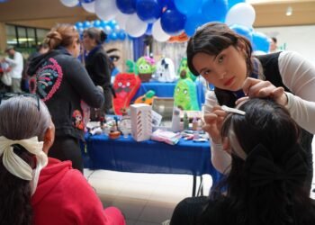 Impulsa UTCJ autoempleo con la séptima muestra de artes y oficios, cierran tercer periodo