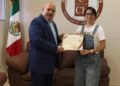Reconoce dirección general excelencia docente en El Colegio de Chihuahua