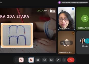 Capacitan a personal de educación especial en métodos de alfabetización