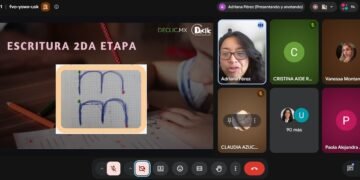 Capacitan a personal de educación especial en métodos de alfabetización
