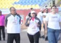 Realizan carrera para concientización del cáncer de mama