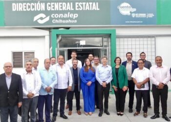 Reconoce Enrique de la Madrid al Conalep Chihuahua como modelo nacional por resultados