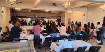 Implementan taller de acompañamiento socioemocional para docentes de la región serrana