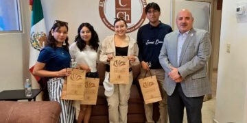 Recibe El Colech a estudiantes de la UAEH en programa híbrido ruta migratoria 2026