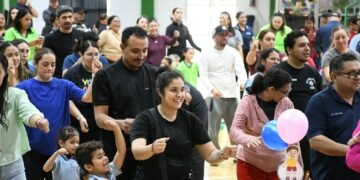 Conmemoran a educadores físicos con un circuito de actividades y ejercicios