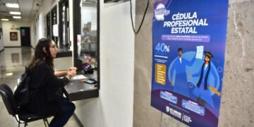 Invitan a aprovechar 40 por ciento de descuento en trámite de cédula profesional estatal
