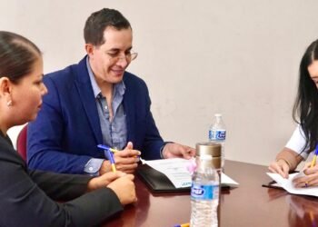 Fortalecen UT Paquimé y Fodarch la colaboración en favor de la artesanía y el desarrollo regional