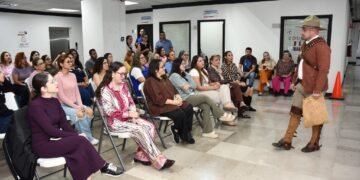 Presentan monólogo “revolucionando valores” para fortalecer formación ética en ámbito escolar